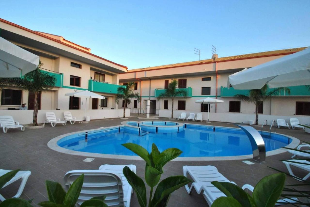 Residence Fronte Mare Santa Maria Del Focallo Dış mekan fotoğraf