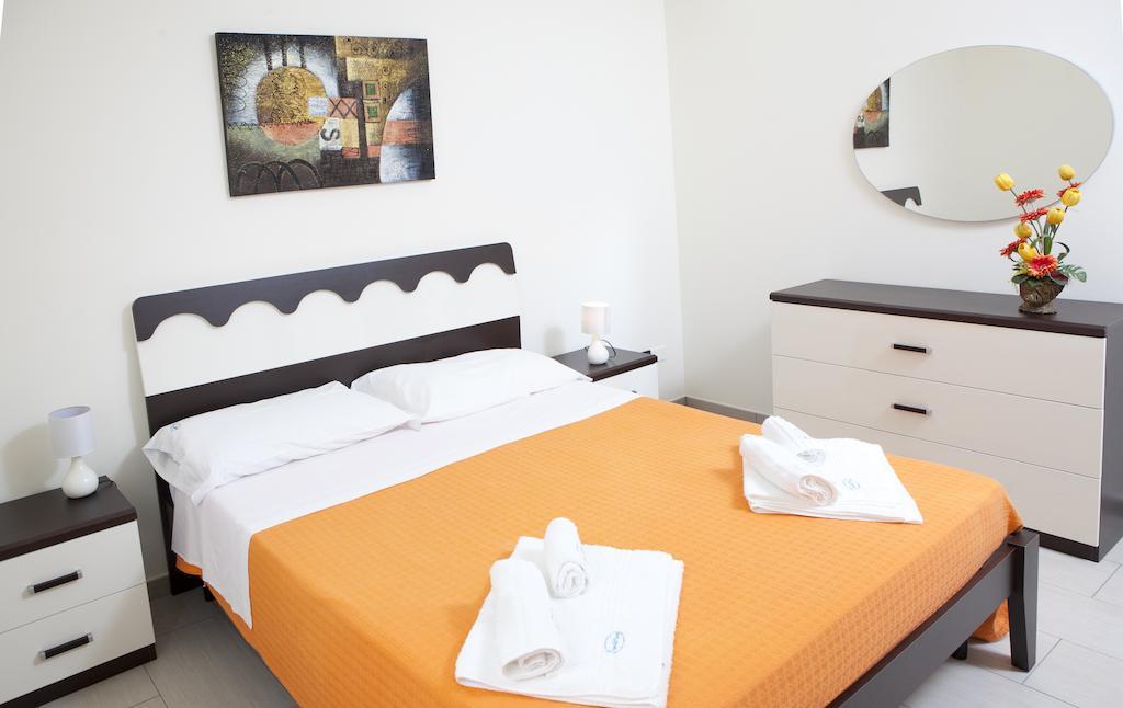 Residence Fronte Mare Santa Maria Del Focallo Dış mekan fotoğraf
